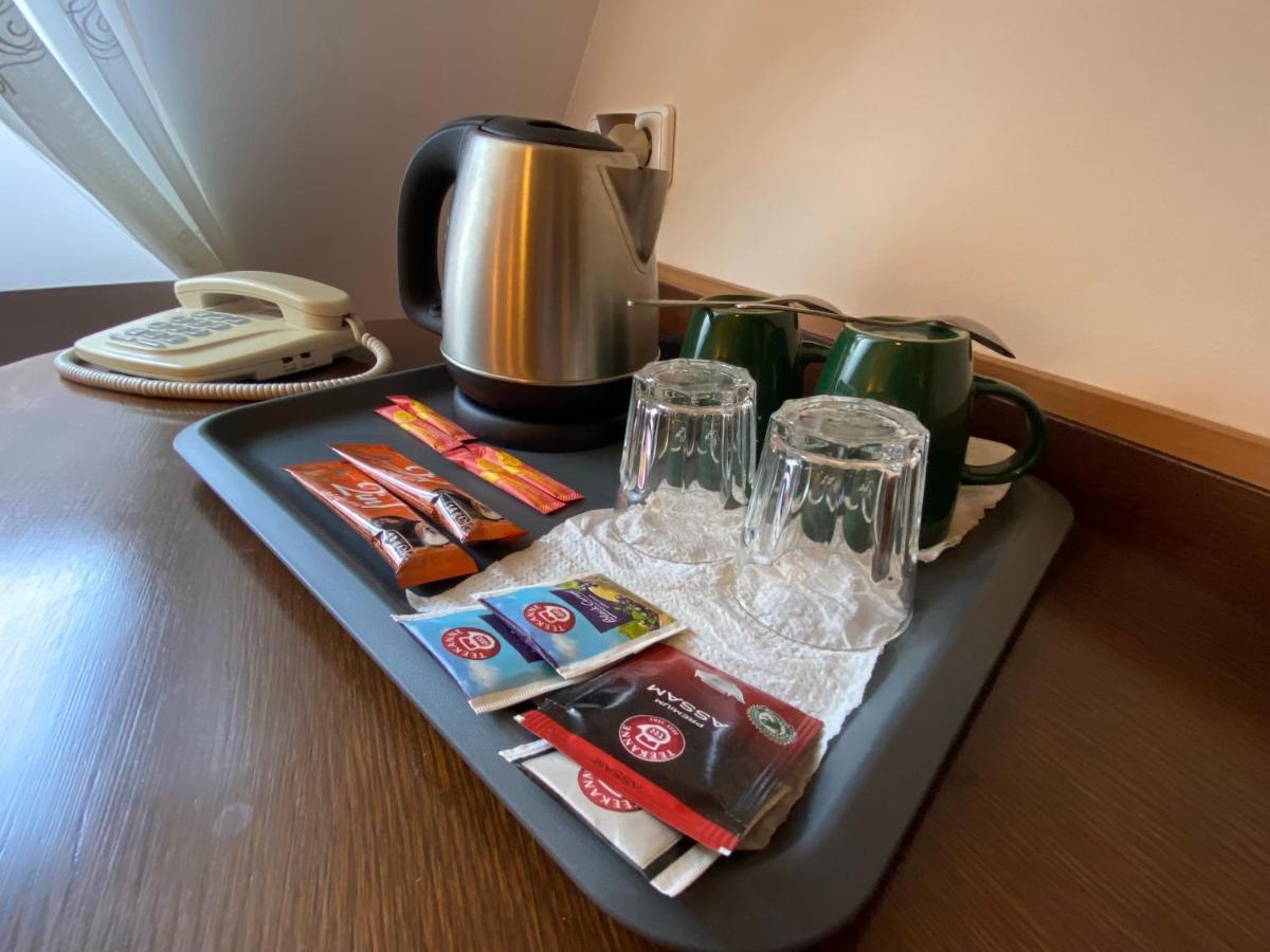 Zamecky Hotel Zlaty Orel フラニツェ エクステリア 写真